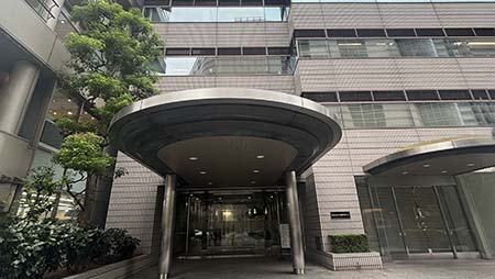 千葉教室のビル入口画像